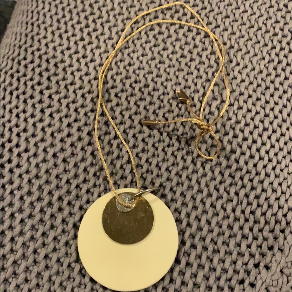 Dinosaur design resin pendent necklace